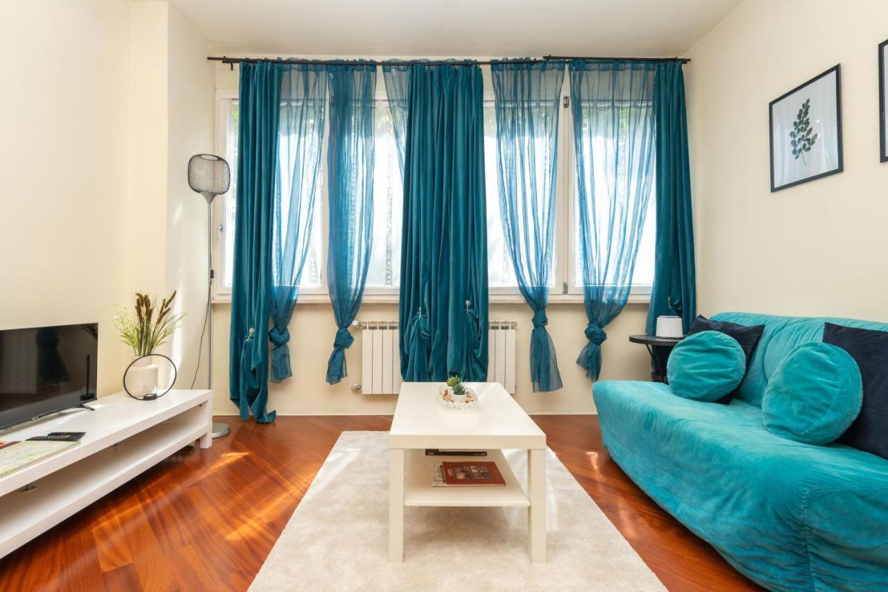 Pisa Stazione - Centro Appartamento Elegante Con Netflix Dış mekan fotoğraf